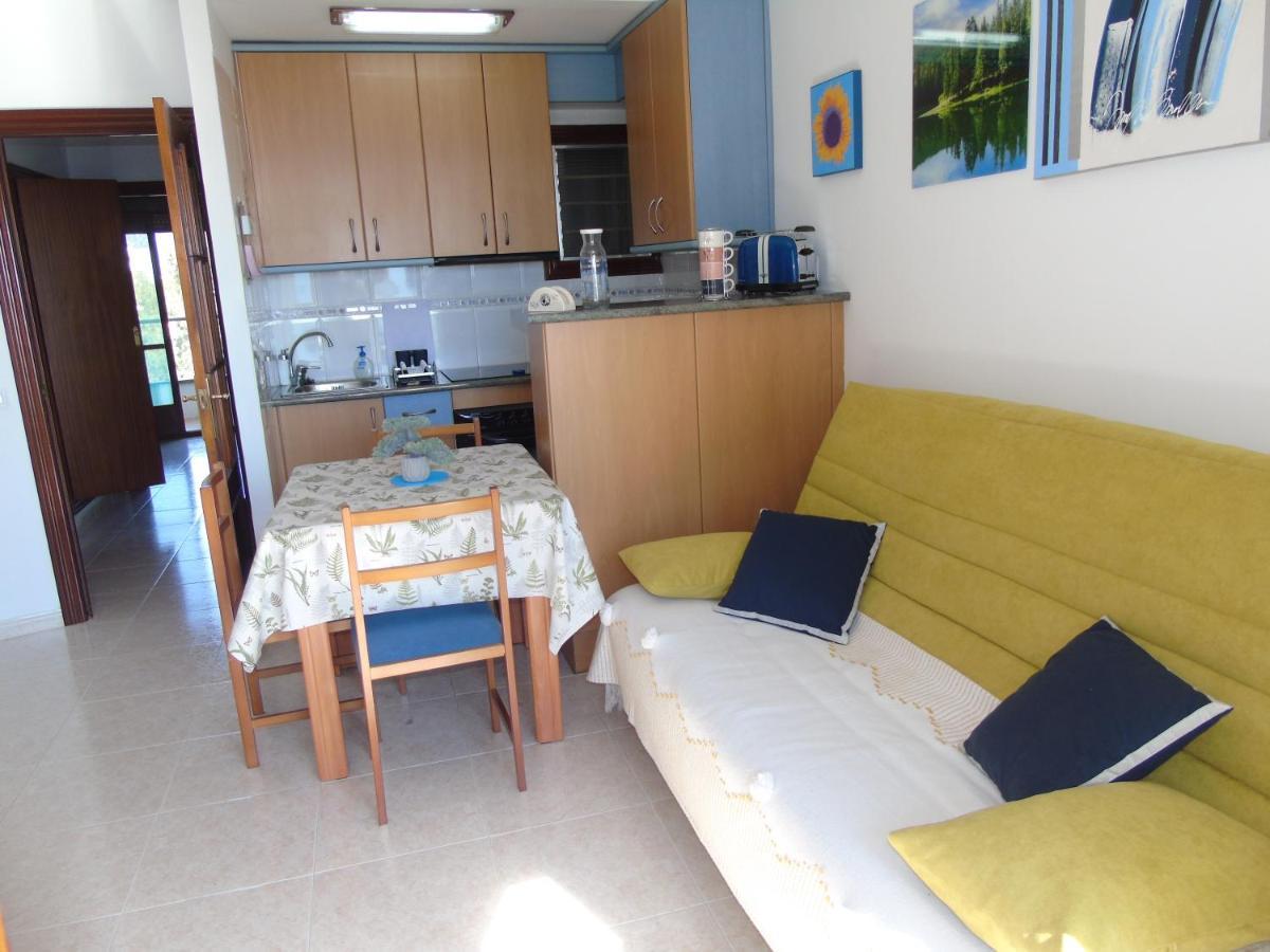 Appartement Premiere Ligne De Mer Roses Luaran gambar